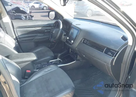 2020 Mitsubishi Outlander Se 2.4 z USA, uszkodzony, nr VIN JA4AD3A3XLZ022729